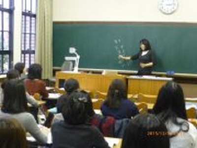 国語教職課程では 現場の先生をお招きして講演会を開催しました ニュース一覧 神戸女学院大学 Kobe College 国語教職課程では 現場の先生をお招きして講演会を開催しました ニュース一覧 神戸女学院大学 Kobe College