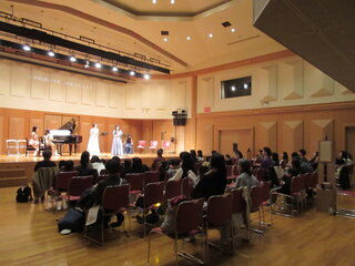 音楽学部4年生による「月とお姫さまのコンサート」